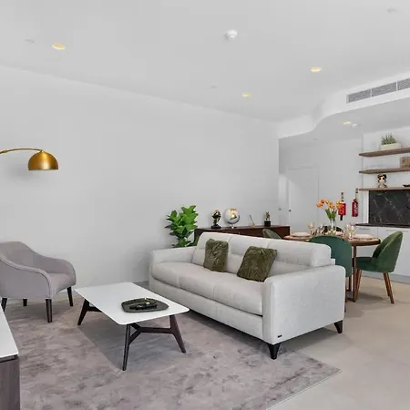 New Luxury Sea View Apartment, Mercury Towers