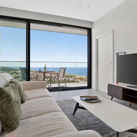 New Luxury Sea View Apartment, Mercury Towers Saint Julian's
